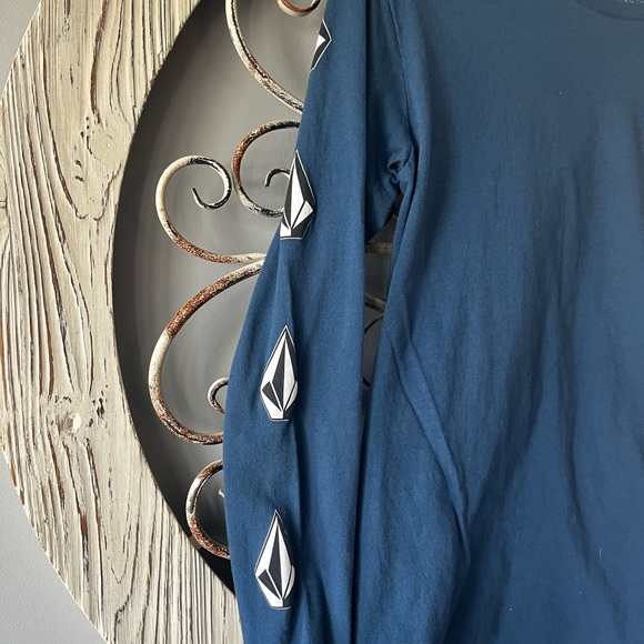 Volcom T shirt - Picture 3 of 6